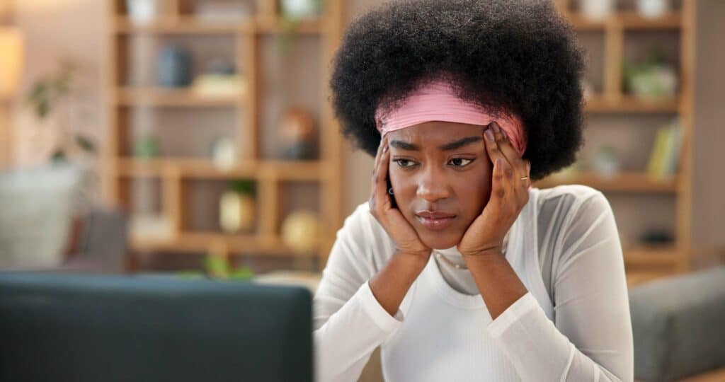 managing perceived threats with self sabotage